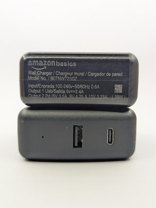 Amazon Basics 39W Dual Port Fast Wall Charger (USB-A + USB-C PD)